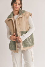 Load image into Gallery viewer, Myla Wind Breaker Sherpa Vest