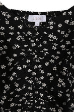 Load image into Gallery viewer, Ruched floral print crop top with puff sleeves