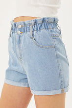 Load image into Gallery viewer, Double Buttoned Waistband Denim Shorts