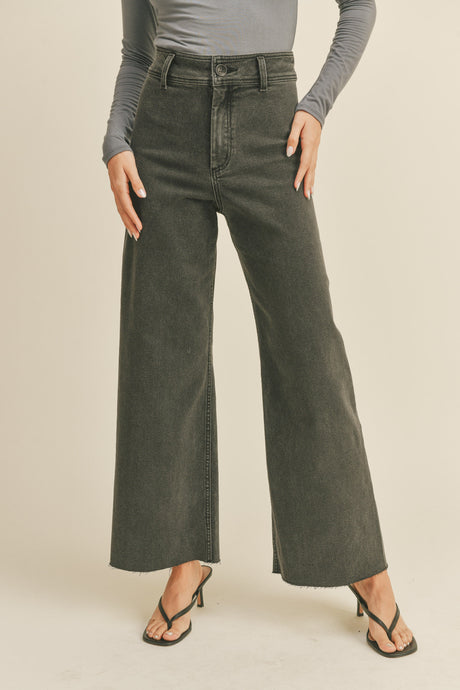 Mackenzie Straight Leg Pants: Black