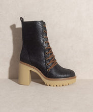 Load image into Gallery viewer, OASIS SOCIETY Jenna - Platform Military Boots