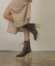 Load image into Gallery viewer, OASIS SOCIETY Jenna - Platform Military Boots