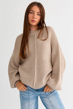 Load image into Gallery viewer, Ribbed Knitted Sweater