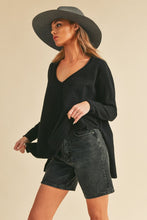 Load image into Gallery viewer, Amaly Oversized V Neck Sweater