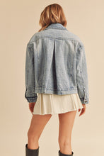 Load image into Gallery viewer, Gayla Denim Jacket