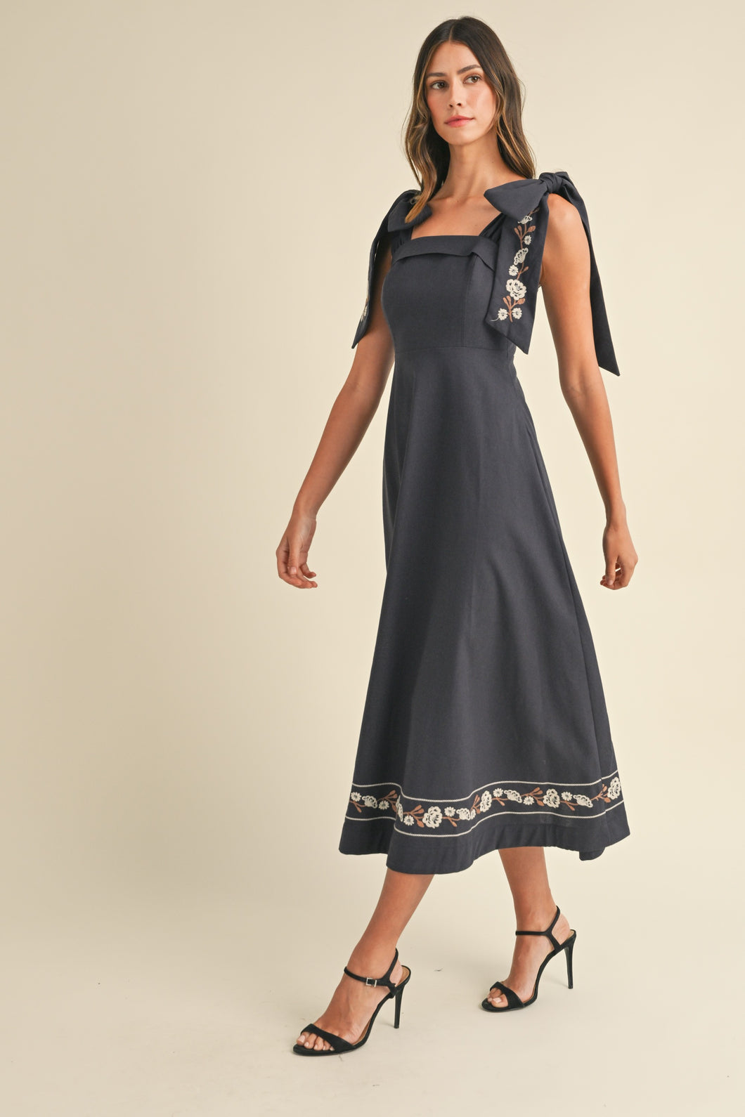 Rowan Embroidered Ribbon Tie Maxi Dress - Navy