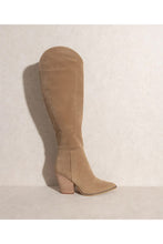 Load image into Gallery viewer, Clarissa Brown Suede Boot