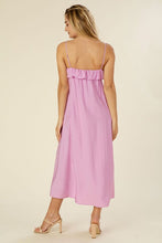 Load image into Gallery viewer, Maxi dress with ruffles