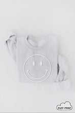 Load image into Gallery viewer, Smiley Graphic Pullover Sweatshirt: Heather Grey